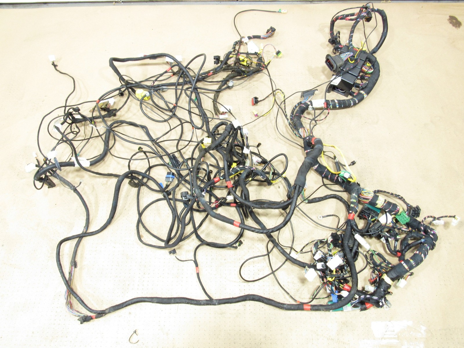 02-06 Maserati Coupe GT 2004 4.2L Dashboard Dash Main Wiring Wire Harness |