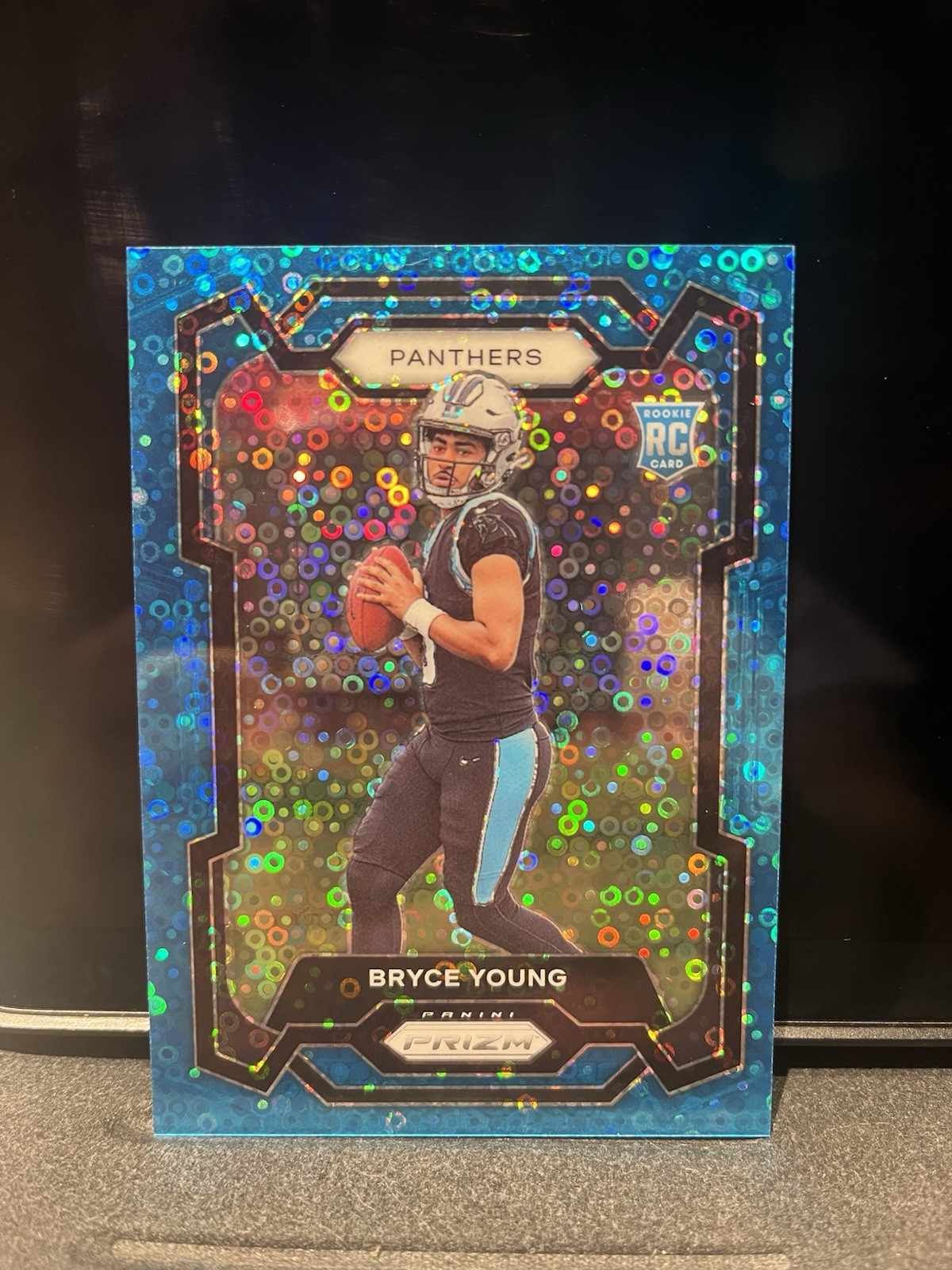 2023 Panini Prizm - Rookies Bryce Young #311 No Huddle Blue Prizm /95 (RC)