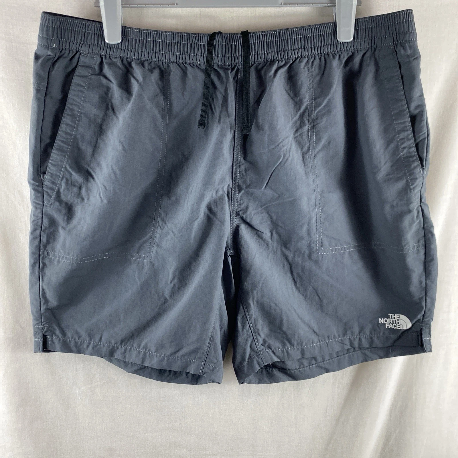 Mens The North Face Shorts XL Size Extra Large Grey Flashdry Hiking Walking
Opens in a new window or