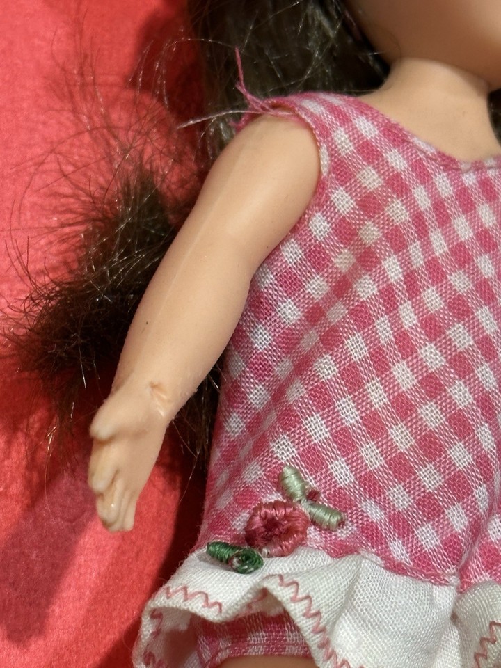 Poupée Mannequin Vintage Mattel TUTTI – 1965 – Fabriquée à Hong Kong – Collection