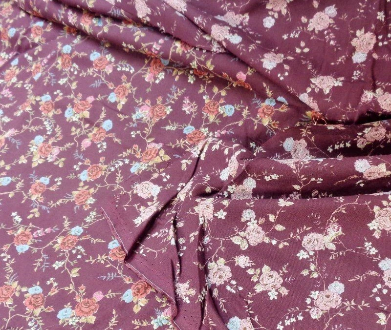 Maroon floral print rayon fabric 62" wide by 24" - Image 2 of 4