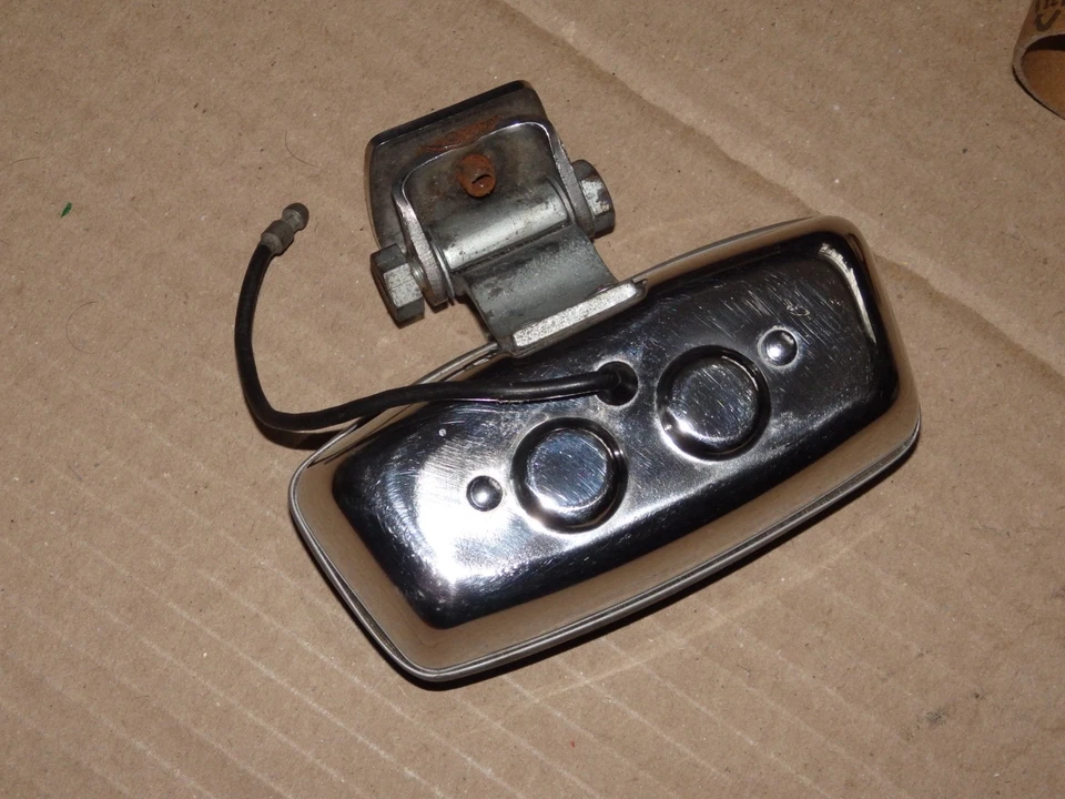 LUZ DE MARCHA ATRÁS RAYDYOT AUSTIN FORD MG CANTANTE SUNBEAM TRIUMPH VAUXHALL WOLSELEY - Imagen 2 de 3