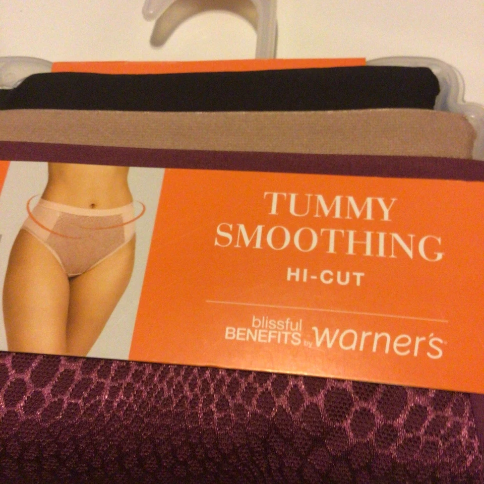 Blissful Benefits by Warner's Suavizante Abdomen Hi Cut Underwear’s Foto 3 de 4