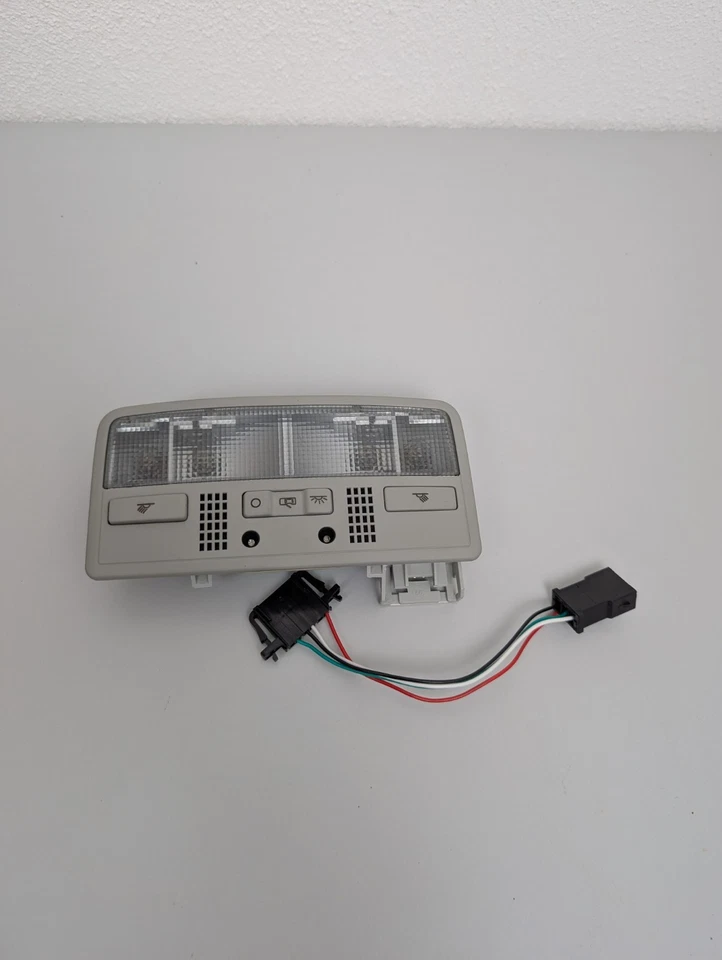 Lampada luce interna Passat W8 Golf 4 Bora 3B7947105 3BD947105 - Immagine 2 di 4