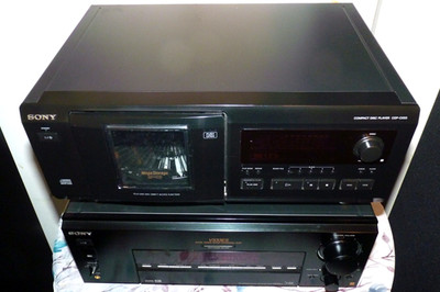 SONY CDP-CX53 50 DISC CD PLAYER!!