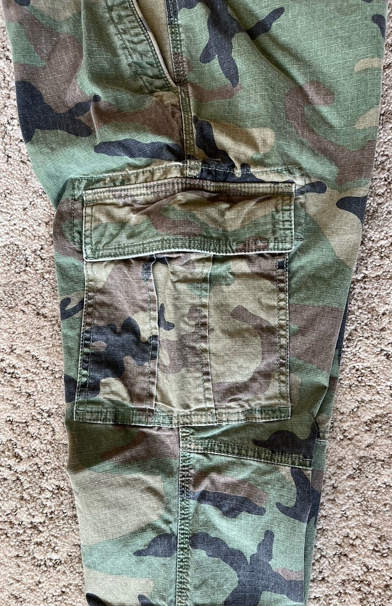 PALACE & GAP 迷彩カーゴパンツ 30インチ PALACE x Gap Cargo Camo 30