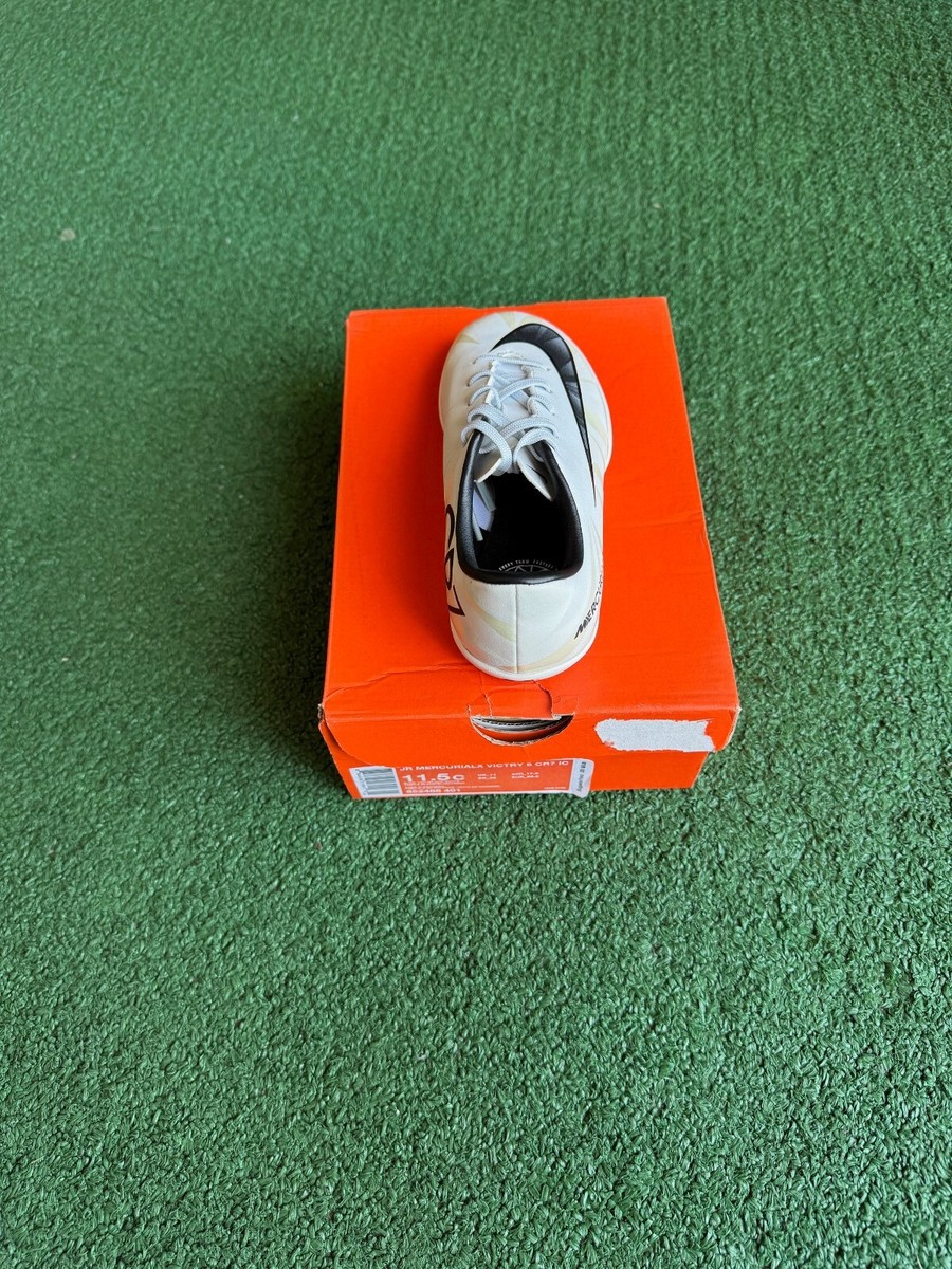 Nike Jr MercurialX Victory 6 CR7 IC Kids' Soccer Shoe