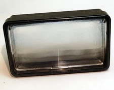 Vivitar  E WA-1   wide Angle Attachment flash adapter 30X65mm