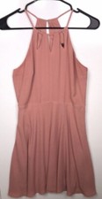 Express Women’s Chiffon Blush Pink Cutout Detail Neck Pleated Sleeveless Dress