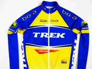 windstopper cycling jacket