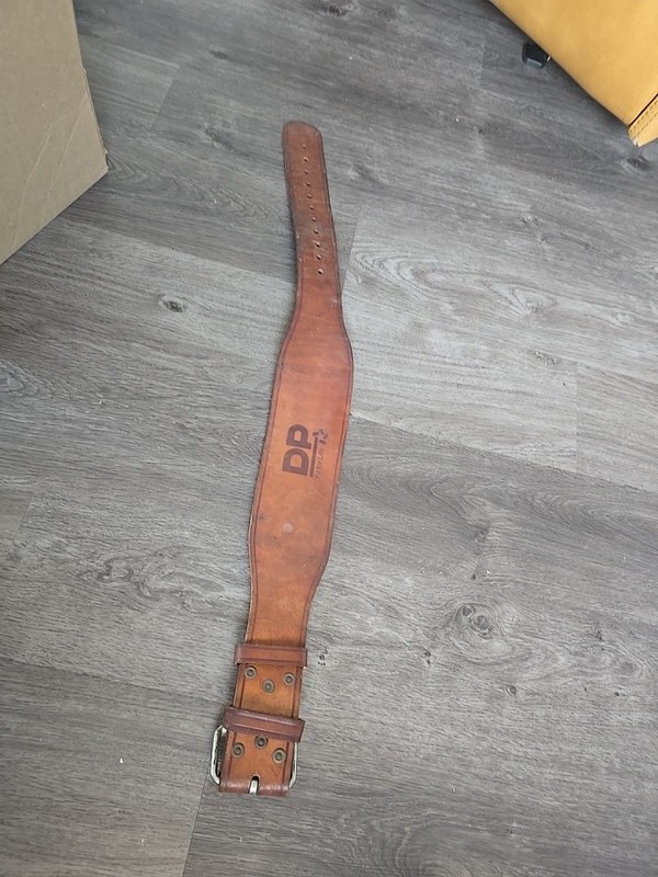 DP For Life Brown Leather Weight Belt Size Small perfectly aged look