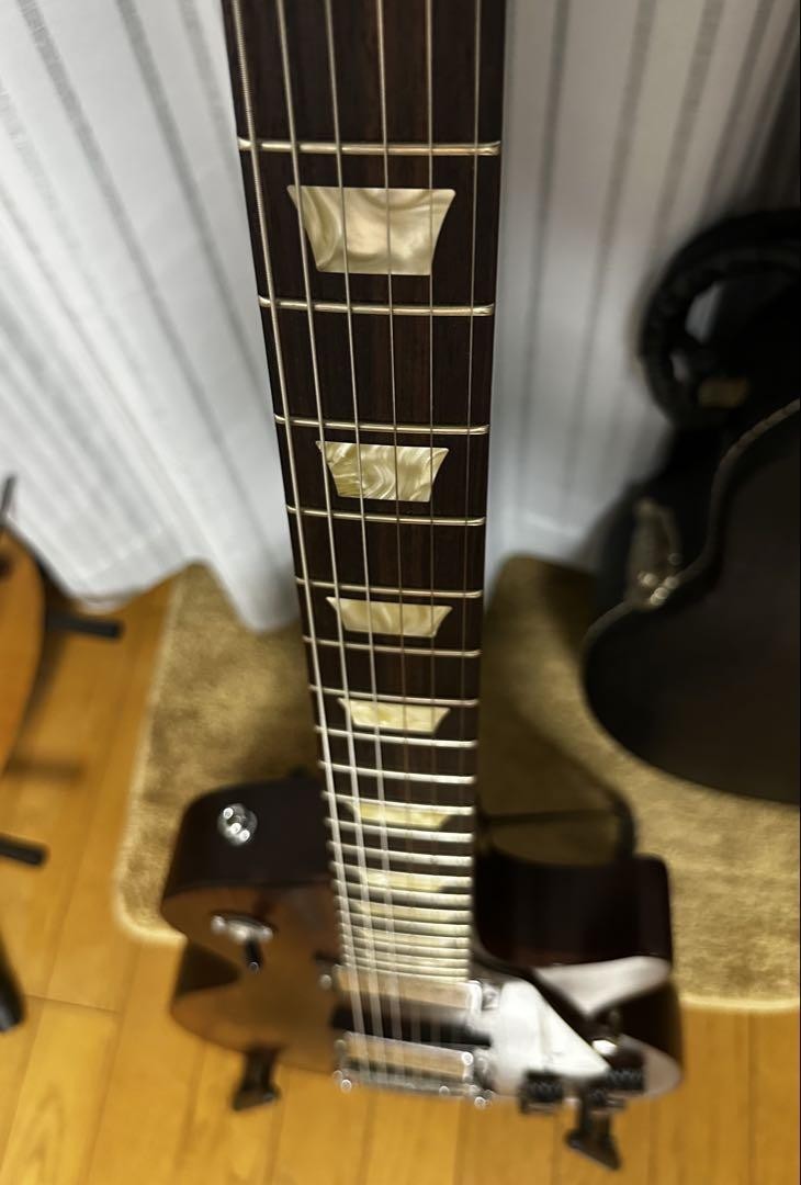 gibson les paul studio 2011 ハードケース付 gibson les paul studio 2011 ハードケース付 - メルカリ