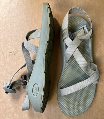 Chaco size 10 EU 41 Strappy Cushioned Sandals GRAY Ladies