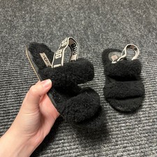 UGG Fluff Yeah Slide Sandal Kids Size 12 Black Sheepskin Elastic Strap slipper