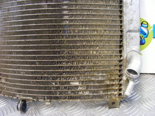 Suzuki GSXR 750 Radiator with Filler Cap 2000 to 2003 K1 K2 K3 GSXR750 B075 - Picture 4 of 8
