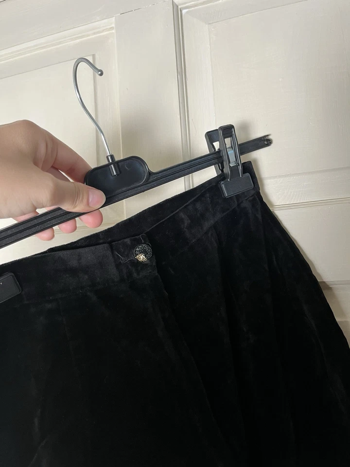 Vintage Black Velvet Skirt From Etam With Detailed Buttons - Image 2 of 4