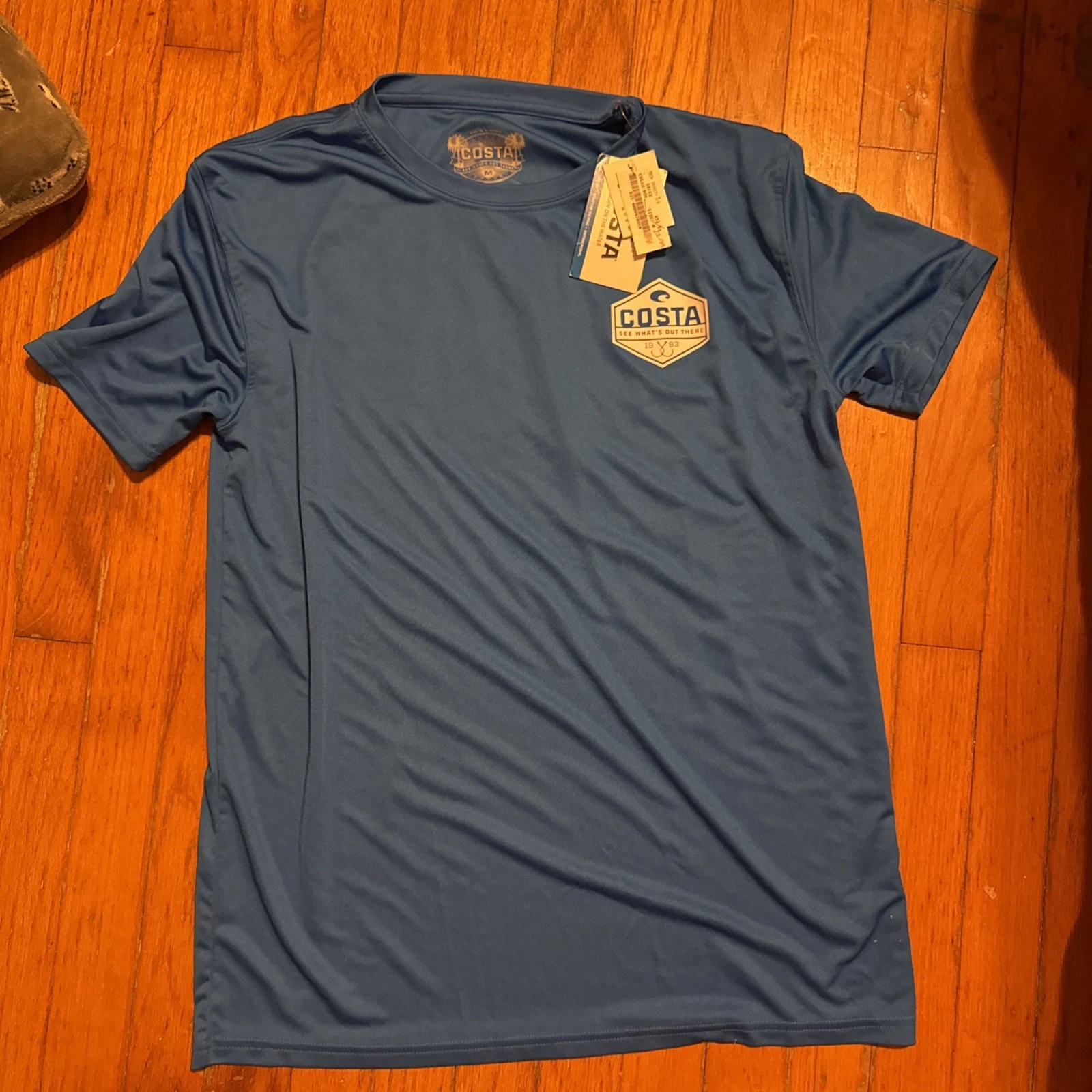 Costa Fishing Shirt Short Sleeve Medium BNWT
Opens in a new window or tab