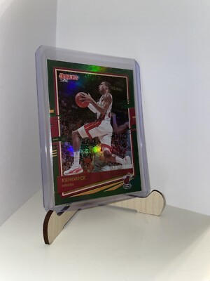 Kendrick Nunn Green Parallel Donruss 2020/21 Trading Card 