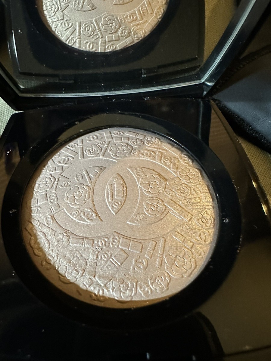 ✨CHANEL✨POUDRE LUMIÈRE28グラム新品未使用品✨ Chanel Lumiere d'Ete Illuminating Powder | eBay
