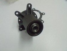 Pompe à eau Mercedes 507