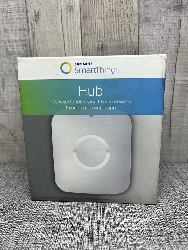 Samsung SmartThings Hub STH-ETH-200 Smart Home Hub 2nd Generation