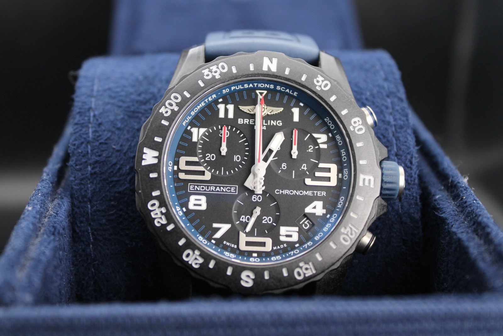 Breitling Pro Endurance X82310 – 2022 Model – 44mm Men’s Watch - Blue - Full Set