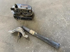 02 Ford F250 Super Duty 6.8L 4x4 USED SRW Spare Wheel Carrier Mount