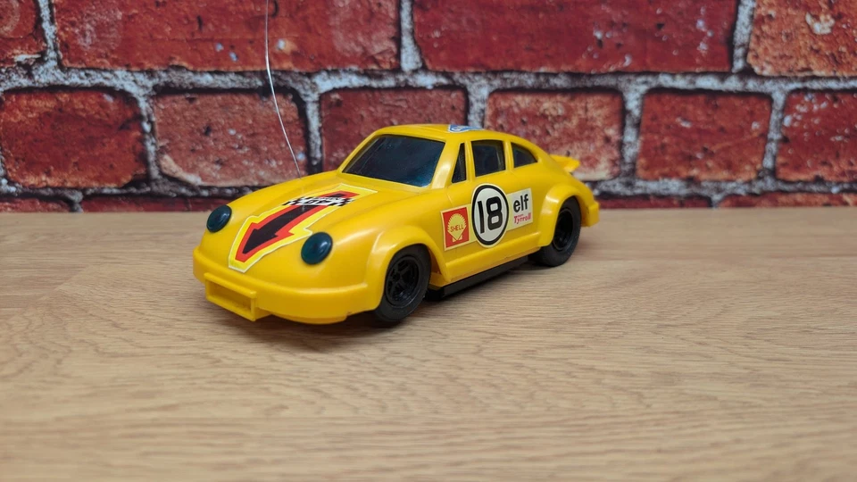 Vintage Yonezawa Mini-Con Porsche 911 RC Car Model Untested - Image 2 of 4