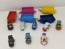 Thomas Friends Minis Lot of 8 Mixed Mini Trains Characters