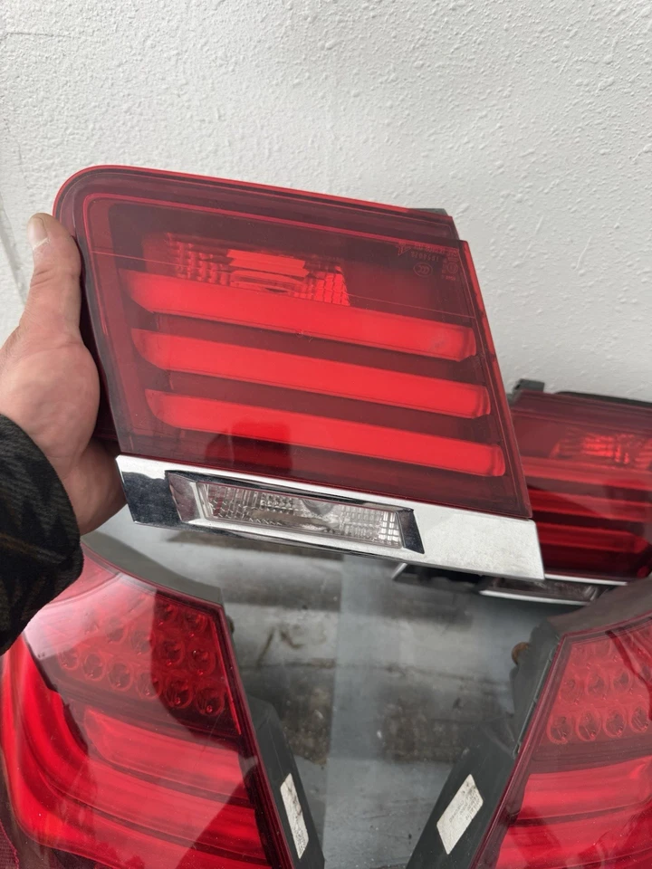 Juego de luces traseras LED izquierda y derecha BMW SERIE 7 F01 F02 2009-2015 750i 750Li Foto 2 de 4