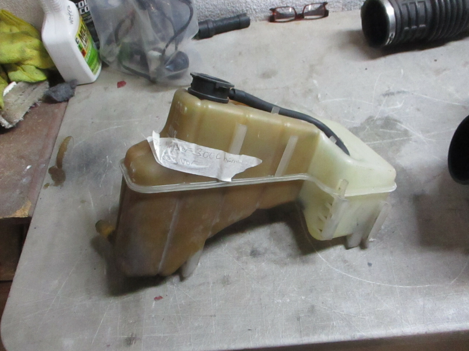 COOLANT RESERVOIR CHRYSLER 300C HEMI 5.7 V8 06 07 08 09 10 eBay