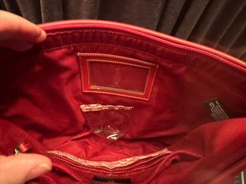 Cartera roja Liz Claiborne - Imagen 12 de 15