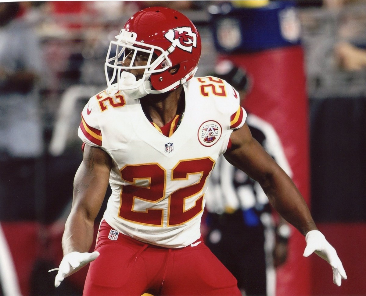 MARCUS PETERS KANSAS CITY CHIEFS 8X10 SPORTS PHOTO (EE)