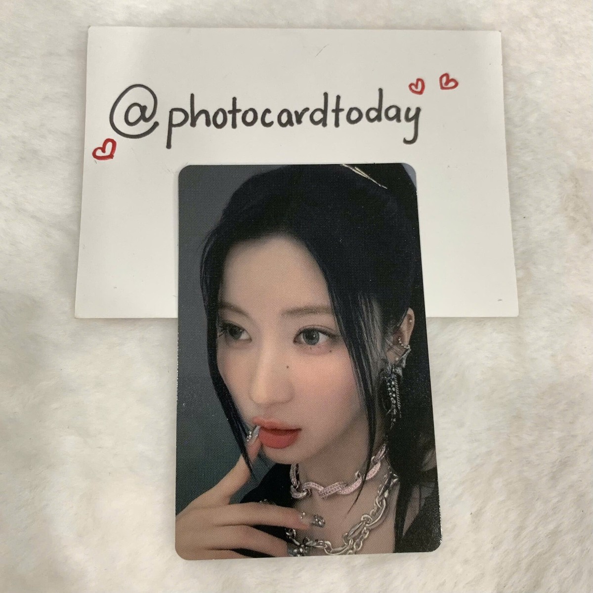 BABYMONSTER 1ST WORLD TOUR HELLO MONSTER HORN COLLECT BOOK