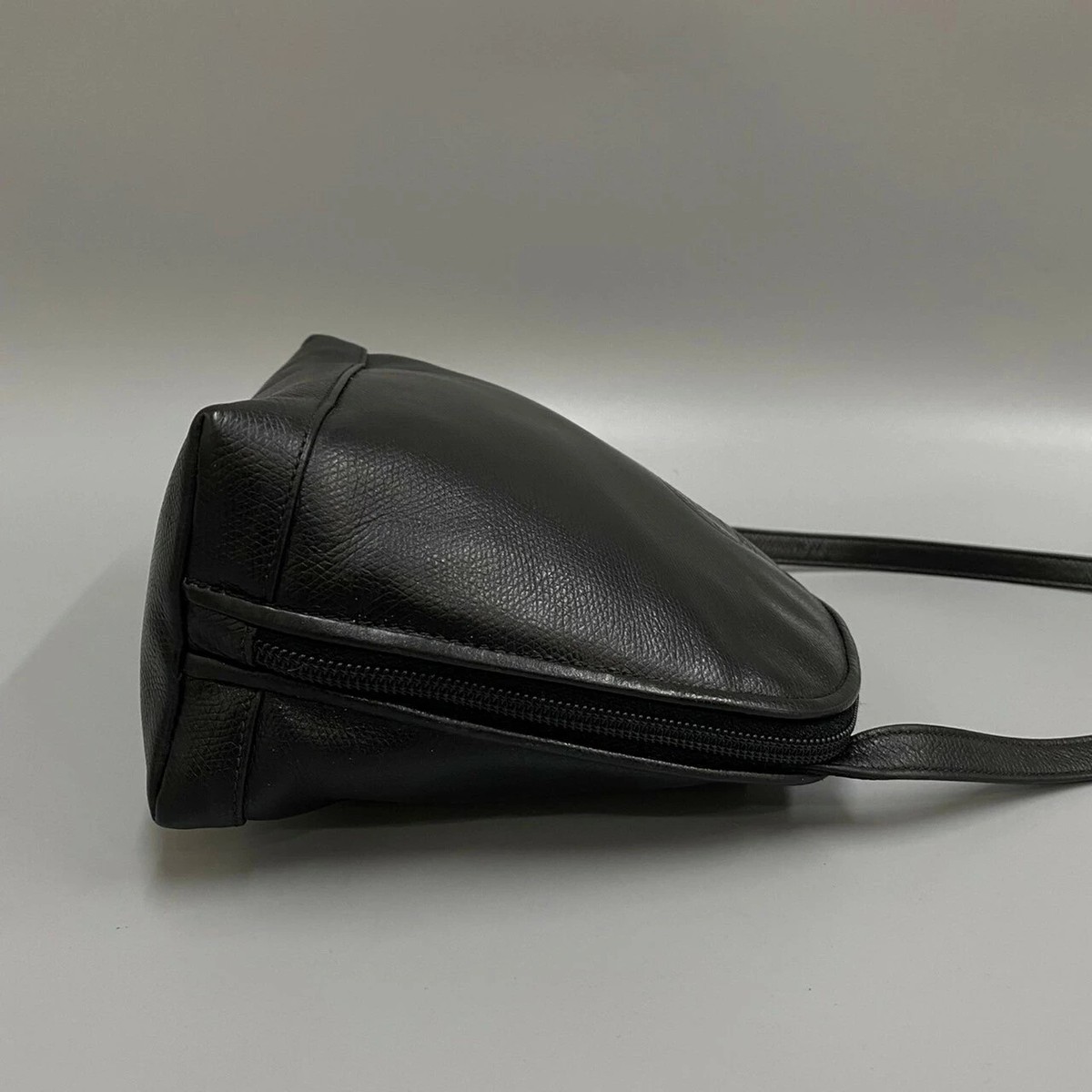 Vintage FENDI Black Leather Shoulder Bag YS291 | eBay Vintage FENDI Black Leather Shoulder Bag YS291 | eBay