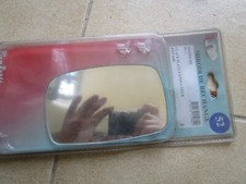 Glace de rétroviseur Mazda 121