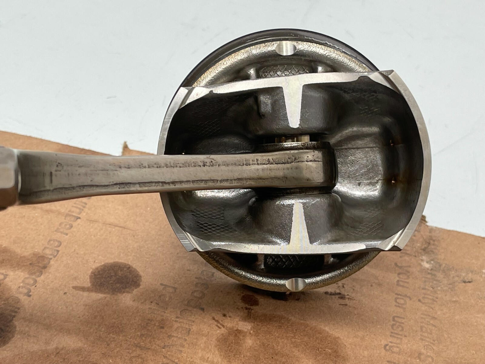 2007 Maserati Quattroporte 4.2L V8 engine PISTON WITH CONNECTING ROD OEM