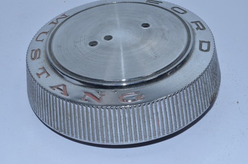 1966 OEM FORD MUSTANG COUPE FASTBACK CONVERT GAS CAP WITH CABLE - Picture 5 of 9