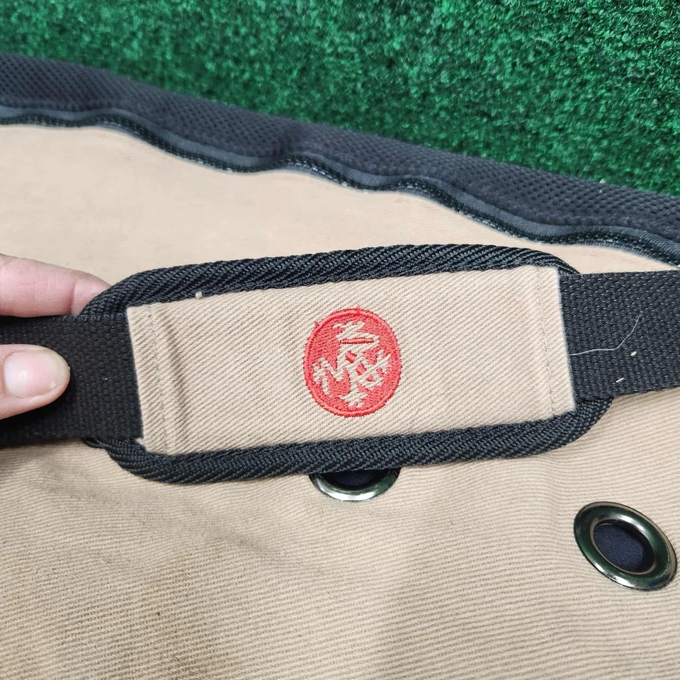 Manduka Yoga Mat Bag Ventilated Duffel Adjustable Strap Gym Carrier 28 Inch Long - Image 2 of 4