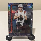 Drake Maye 2025 Topps Chrome #207 Neon Pulse Refractor A2