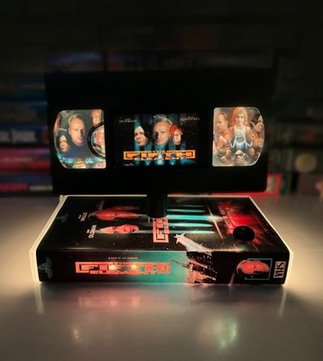 The Fifth Element VHS Lamp,  Movie Table Lamp,   Movie Bruce Willis Memorabilia