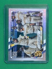 2021 Topps #323 Slam Diego! Rainbow Foil