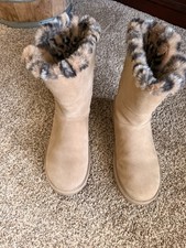 Koolaburra by ugh Women's size 10