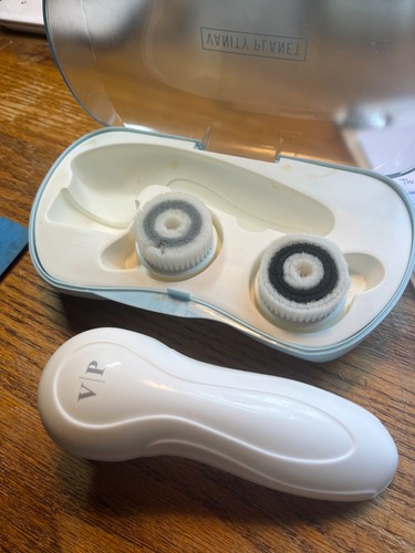 New Vanity Planet Ultimate Skin Spa Cordless Facial Cleansing Brush Set