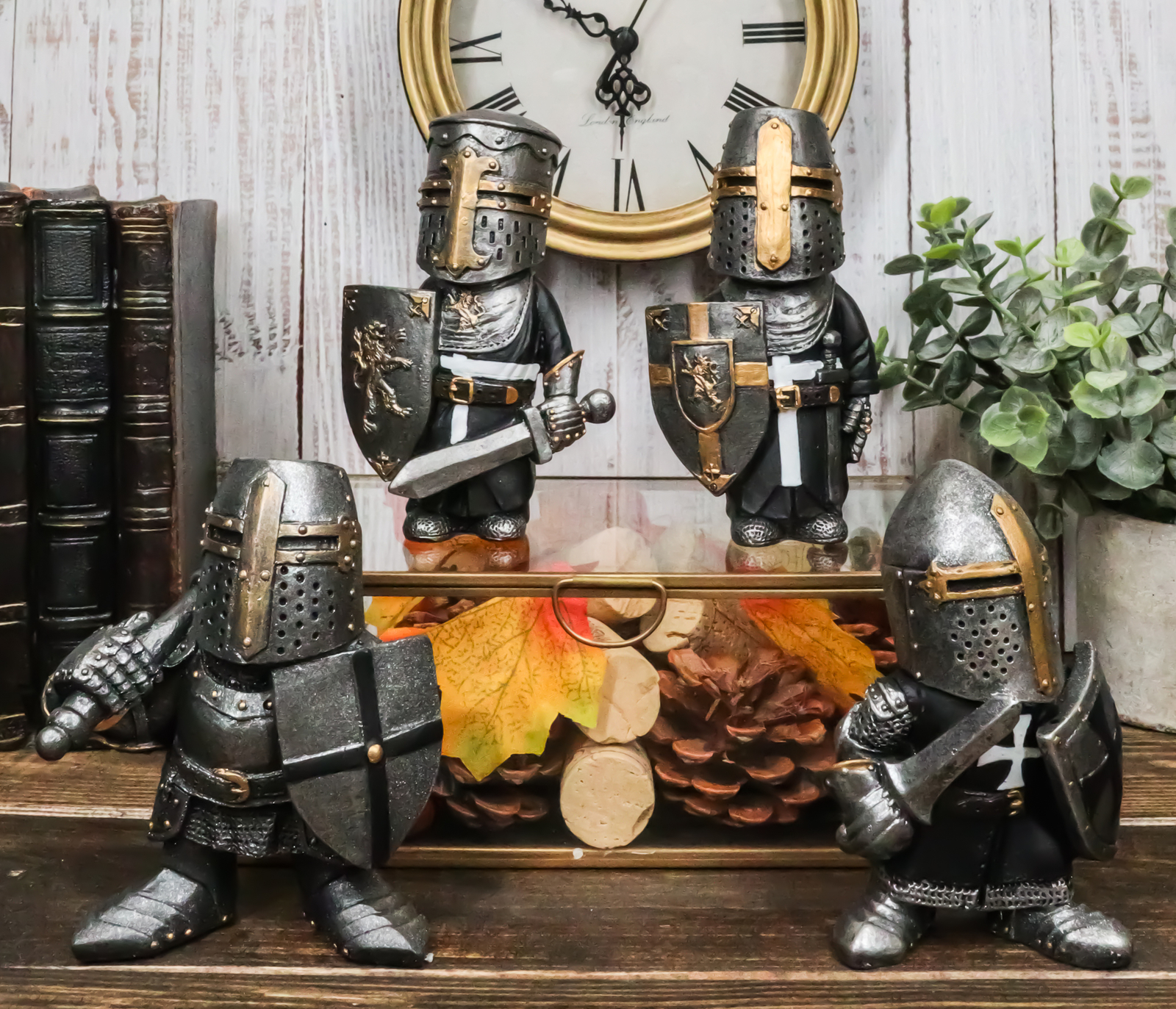 Chibi Medieval Armored Knight Of The Cross Templar Crusader Figurines Set of 4-image