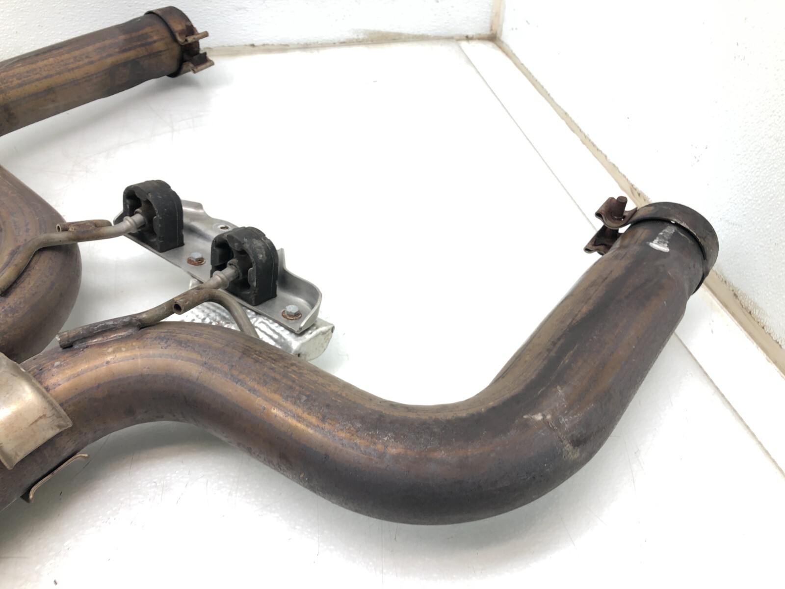 2014-2019 MASERATI GHIBLI S Q4 3.0L V6 EXHAUST SILENCER RESONATOR ASSEMBLY OEM.