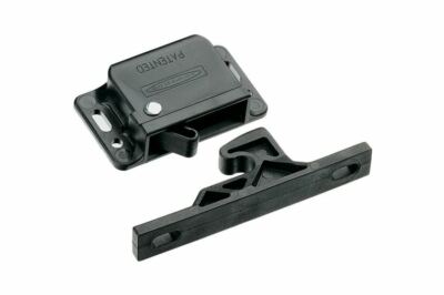 Southco C3-810 Plastic Grabber Catch Side Mount Push-To-Close Latch (Pack of 10)