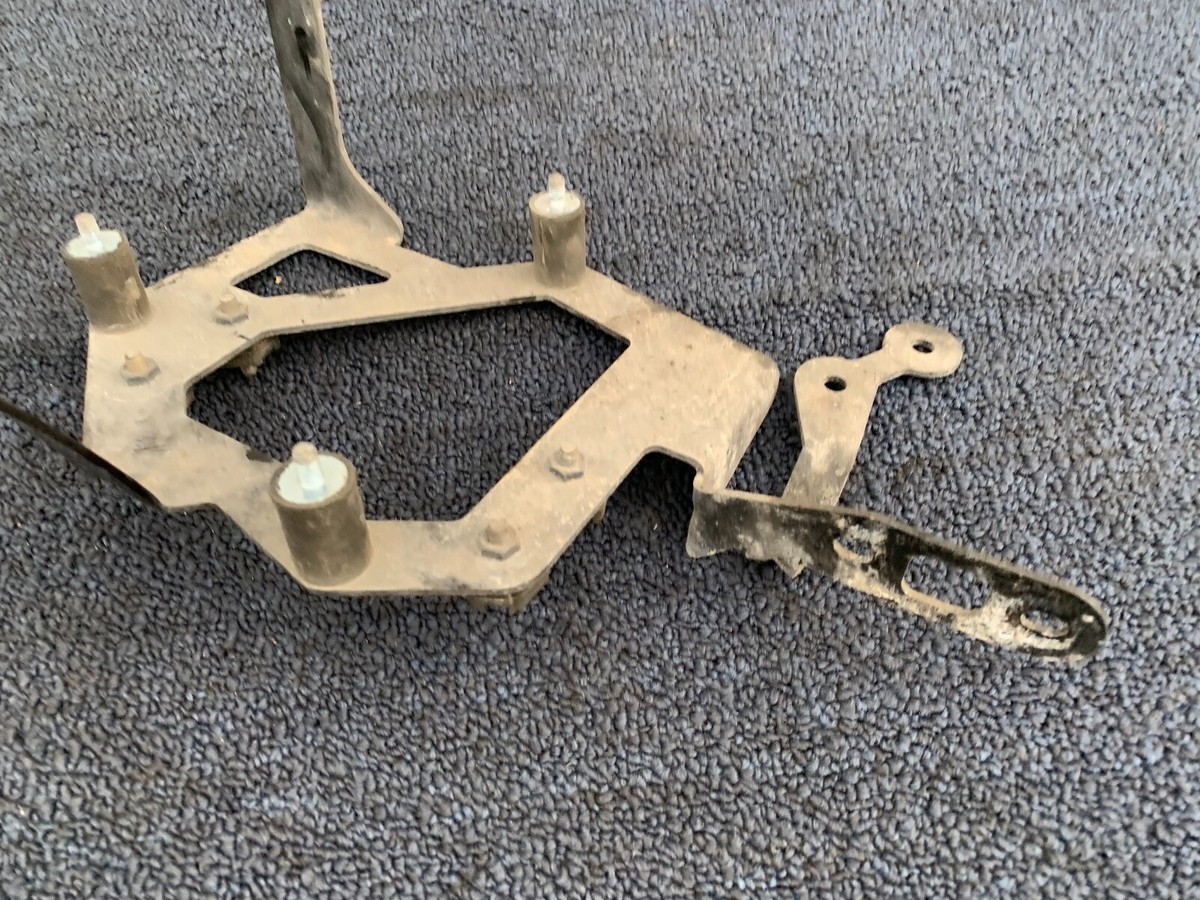 2003-2008 ✓MERCEDES R230 SL55 AMG HOLDER FRAME SECONDARY AIR PUMP
