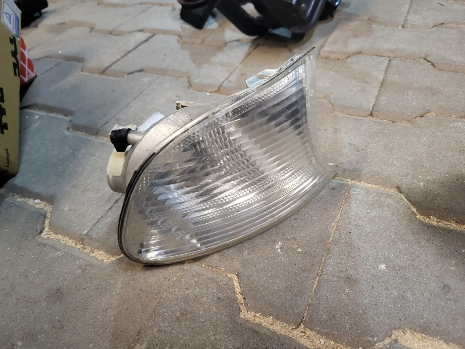 Weißer Blinker Links Für BMW E46 Coupe 1999-2006 | Blinkleuchte Ersatz Mit Lampenträger