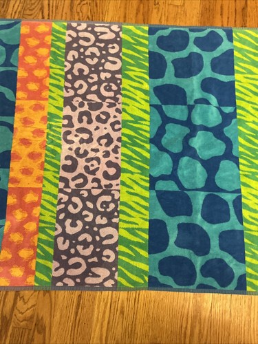 Vintage Oversized Bath Beach Terry Cloth Towel 36” X 69” Blanket Made In Brazil - Picture 6 of 7